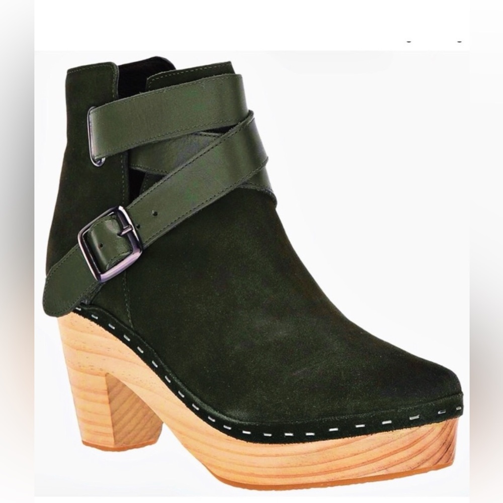 Free People Green Bungalow Clog Boots size 40